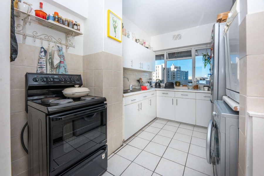 2 Bedroom Property for Sale in Three Anchor Bay Western Cape